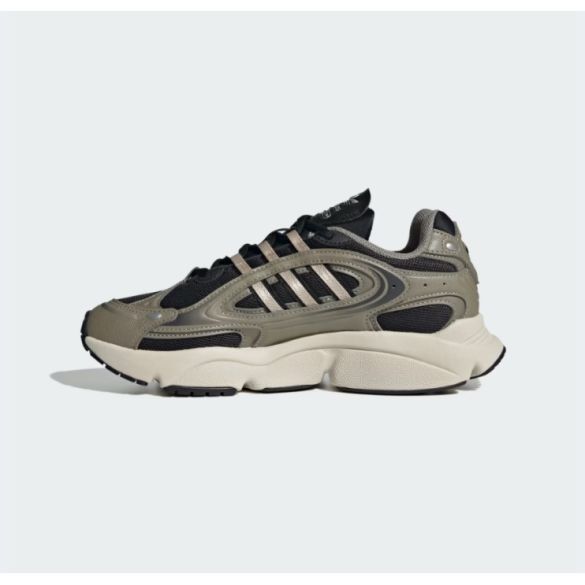 Женские кроссовки Adidas Ozmillen JH7592_image_3