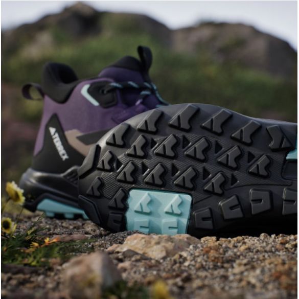 Женские ботинки Adidas Terrex Anylander Mid Rain Rdy JQ9966_image_10
