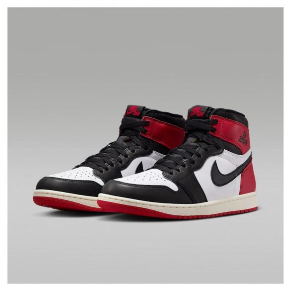 Мужские кроссовки Air Jordan 1 Retro High DZ5485-106_image_4