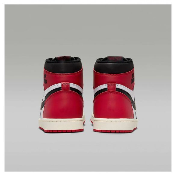 Мужские кроссовки Air Jordan 1 Retro High DZ5485-106_image_3