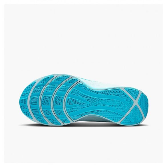 Кросівки чоловічі Nike Lebron Tr 1 FJ6151-400_image_4