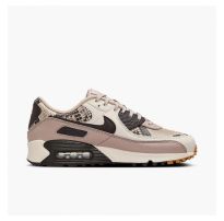 Кросівки жіночі Nike Air Max 90 Se HF1212-200_image_68