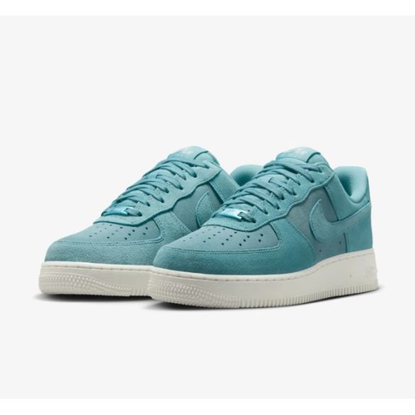 Жіночі кросівки Nike W Air Force 1 07 HJ5336-400_image_4