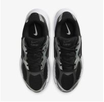 Мужские кроссовки Nike V5 Rnr HJ5228-004_image_76