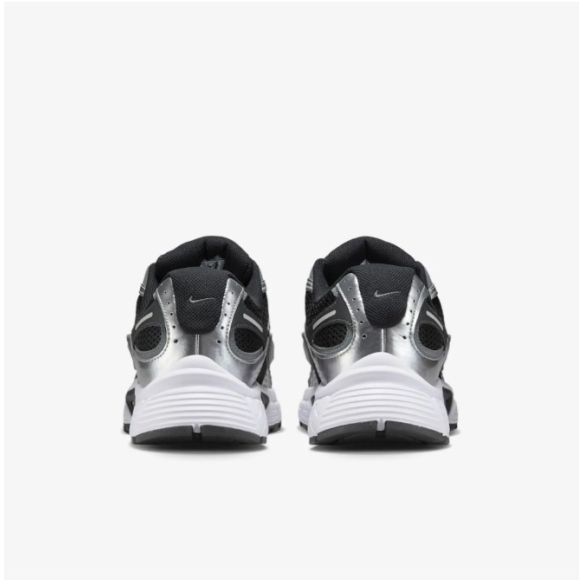 Мужские кроссовки Nike V5 Rnr HJ5228-004_image_4