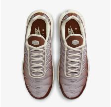 Жіночі кросівки Nike Wmns Air Max Dark Pony II7637-200
