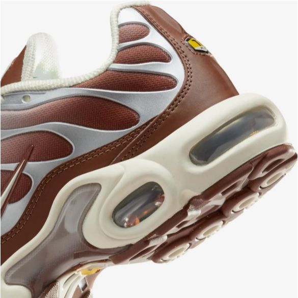 Женские кроссовки Nike Wmns Air Max Plus Dark Pony II7637-200_image_5