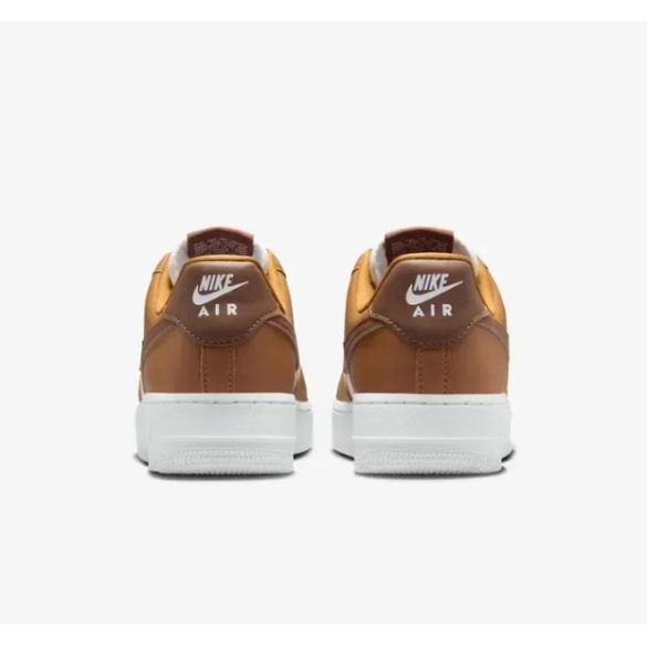 Кросівки жіночі Nike Air Force 1 07 IM6364-200_image_8