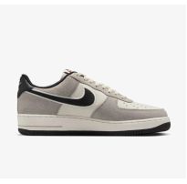 Чоловічі кросівки Nike Air Force 1 07 Lv8 IO2077-030_image_8