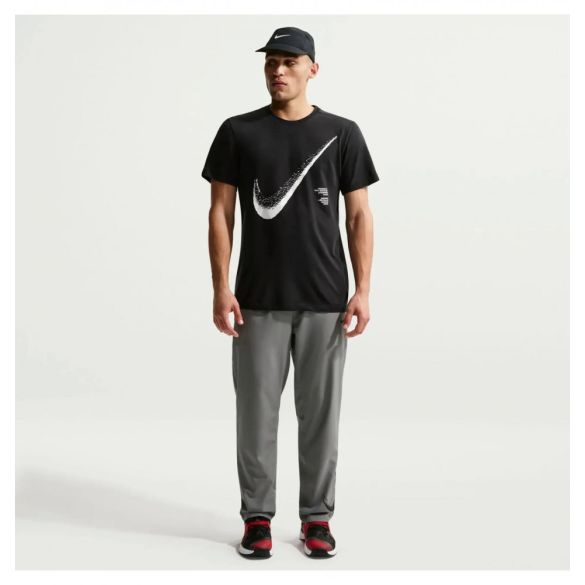 Чоловіча футболка Nike Dry-Fit Heritage IH1955-010_image_5