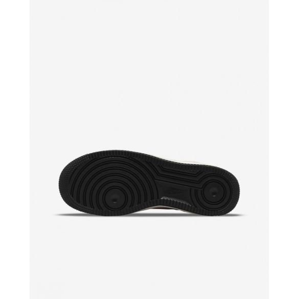 Кросівки Nike Air Force 1 Lv8 Emb (Gs) Black DJ9993-001_image_8