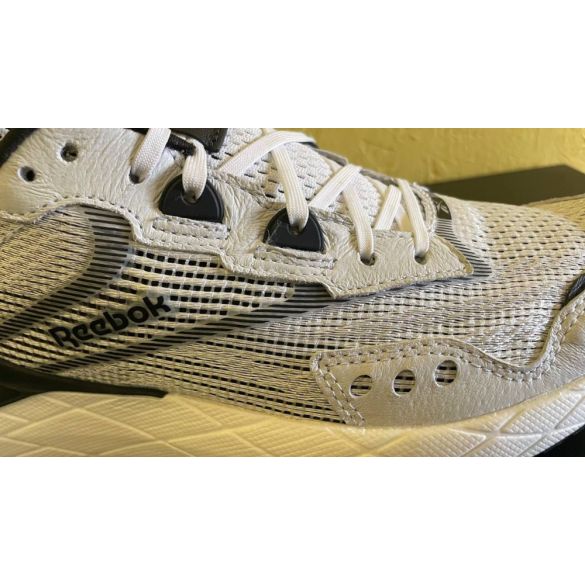 Жіночі кросівки Reebok Nano Run EH3220_image_3