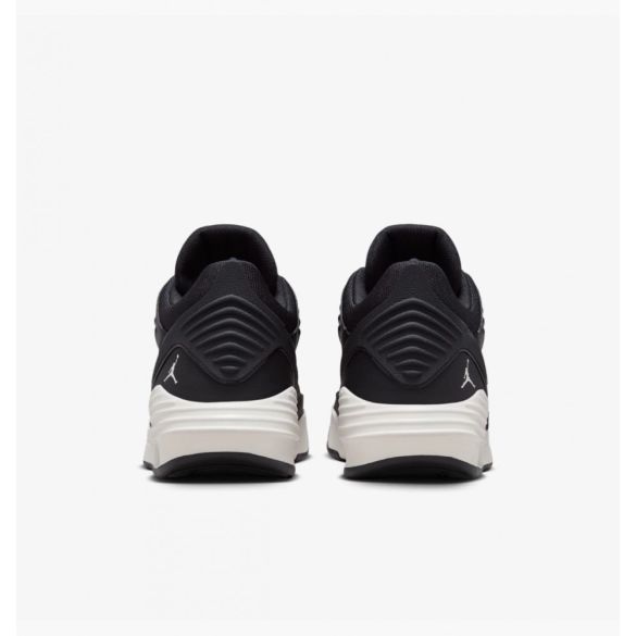 Кроссовки мужские Air Jordan Max Aura 5 DZ4353-010_image_5