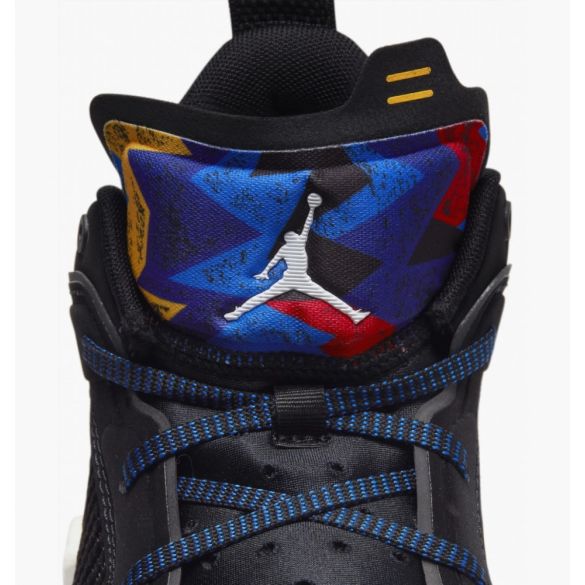 Кроссовки унисекс Air Jordan Air Xxxvii Low DQ4122-061_image_4