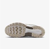Жіночі кросівки NIKE W P-6000_image_16