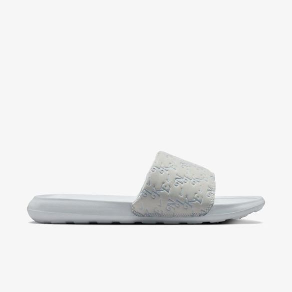 Жіночі тапочки NIKE W VICTORI ONE SLIDE PRINT_image_4