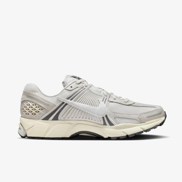 Мужские кроссовки NIKE ZOOM VOMERO 5_image_3