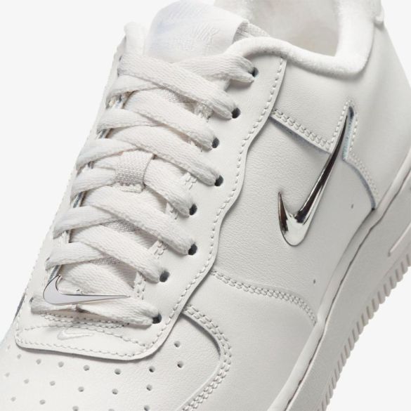 Жіночі кросівки NIKE WMNS AIR FORCE 1 '07_image_7