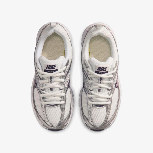 Детские кроссовки NIKE AIR MAX MOTO 2K (GS)_image_4