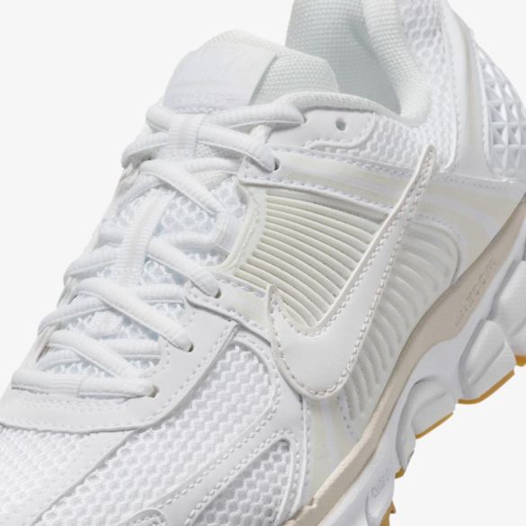 Жіночі кросівки NIKE W ZOOM VOMERO 5_image_7