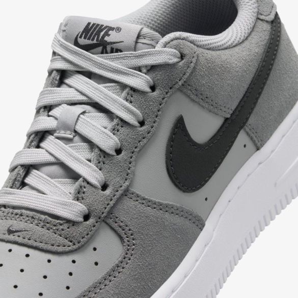 Дитячі кросівки NIKE AIR FORCE 1 ESSENTIAL+ SMOKE GREY (GS)_image_7