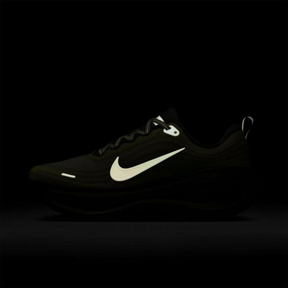 Женские кроссовки NIKE W VOMERO PLUS SE_image_9