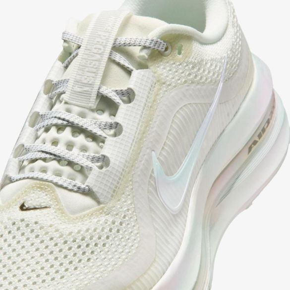 Женские кроссовки NIKE W PEGASUS PREMIUM ESS_image_7