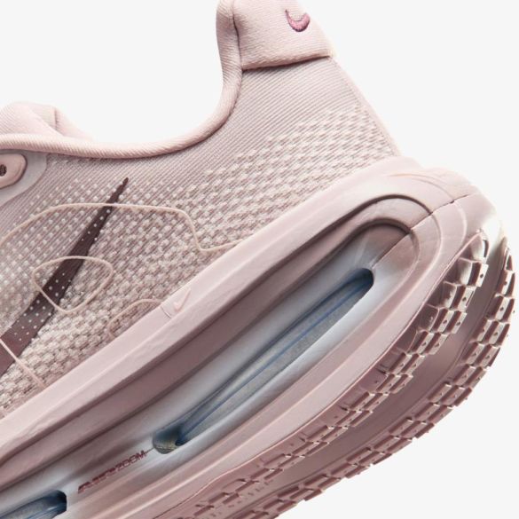 Женские кроссовки NIKE W VOMERO PREMIUM_image_8