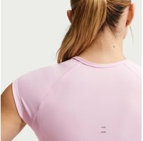 Женская футболка NIKE W NK TEMPO SWOOSH RUN DF SS_image_13