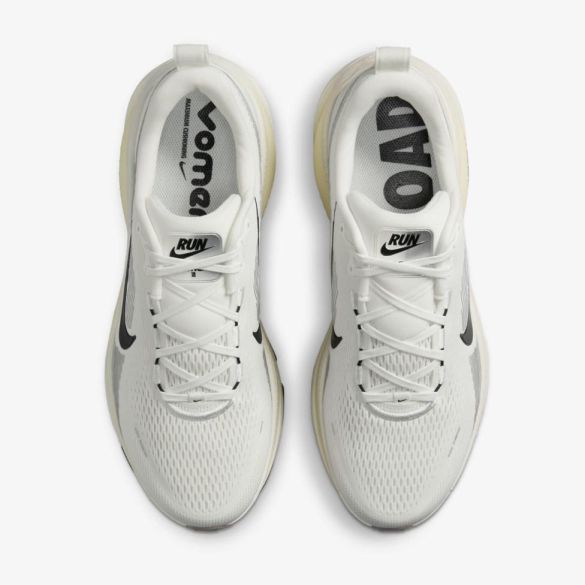 Чоловічі кросівки NIKE VOMERO 18 COCONUT MILK_image_4