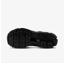 Жіночі кросівки NIKE W ZOOM VOMERO 5