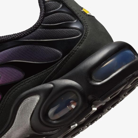 Жіночі кросівки NIKE AIR MAX PLUS_image_8