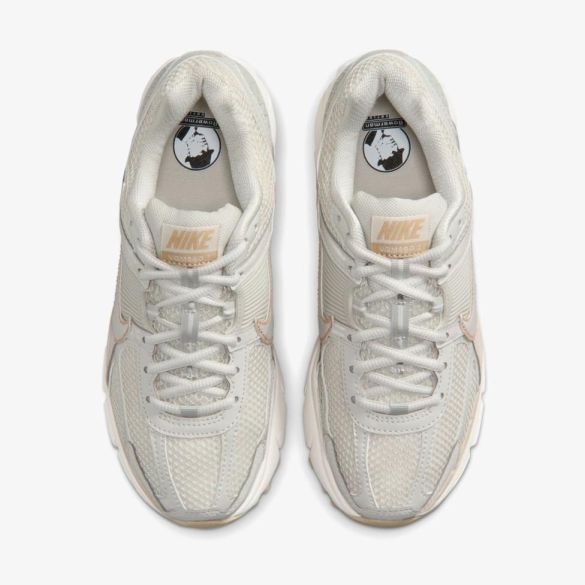 Жіночі кросівки NIKE ZOOM VOMERO 5_image_4