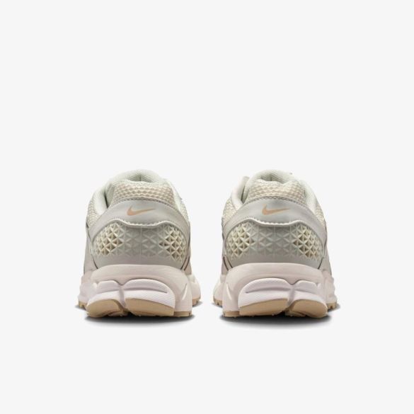 Жіночі кросівки NIKE ZOOM VOMERO 5_image_6