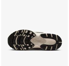 Жіночі кросівки NIKE W V5 RNR