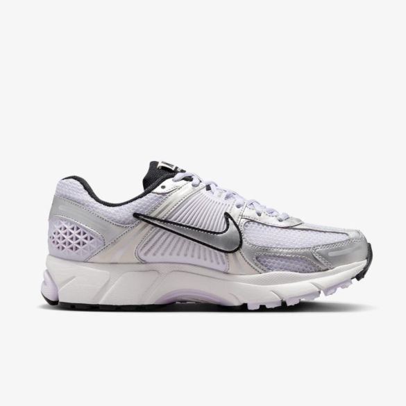 Женские кроссовки NIKE W ZOOM VOMERO 5 M_image_3