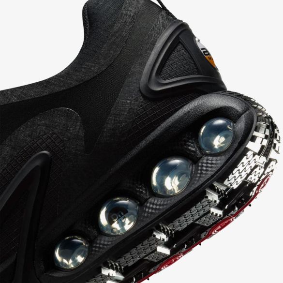 Чоловічі кросівки NIKE AIR MAX DN ROAM BLACK / METALLIC SILVER_image_8