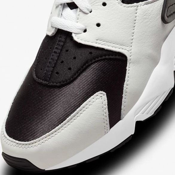 Кросівки чоловічі Nike Air Huarache DD1068-001_image_6