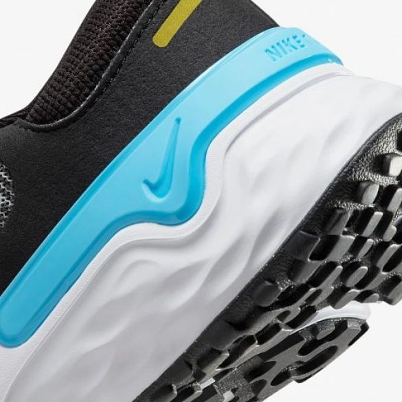 Кросівки жіночі Nike Renew Run 4 DR2682-005_image_3