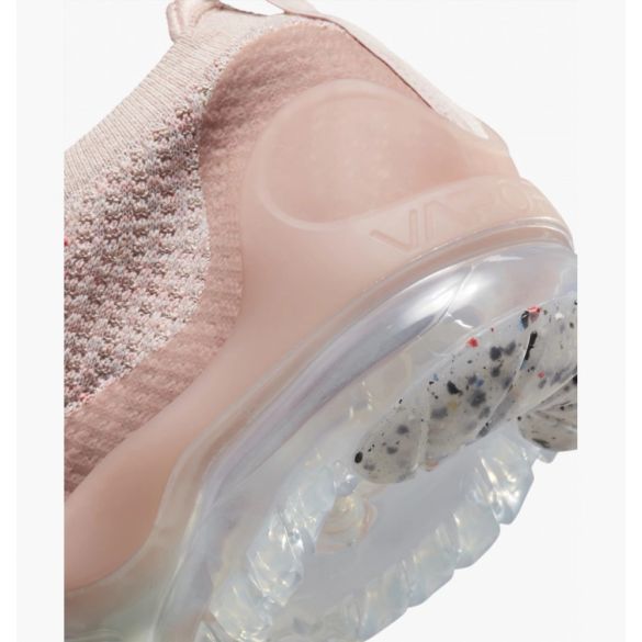 Женские кроссовки Nike W Air Vapormax 2021 Fk DJ9975-600_image_8