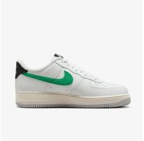 Кросівки Nike Air Force 1 07 Dr8593-100_image_23