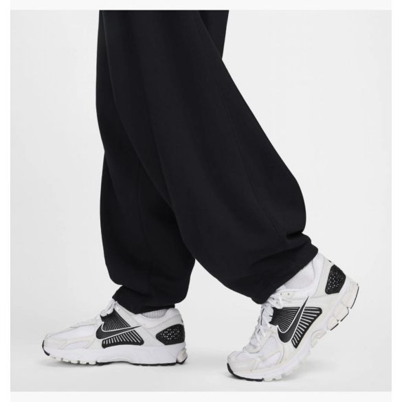 Штаны мужские Nike Club Fleece Oversize-Hose Aus French Terry HJ1822-010_image_4