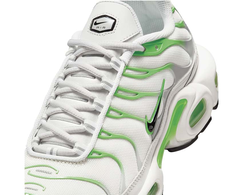 Кроссовки Nike Air Max Plus DZ3671-001_image_3