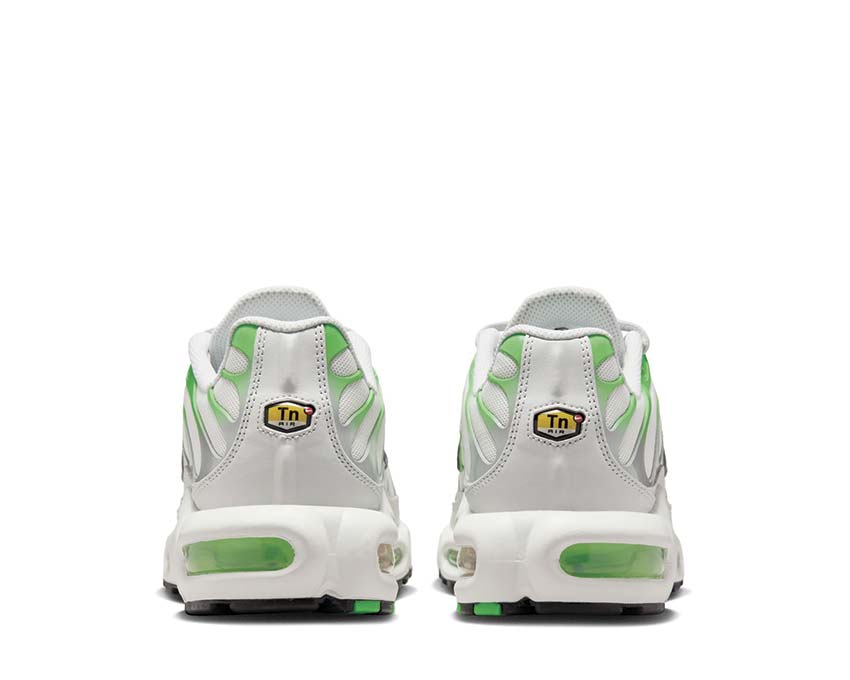 Кроссовки Nike Air Max Plus DZ3671-001_image_5