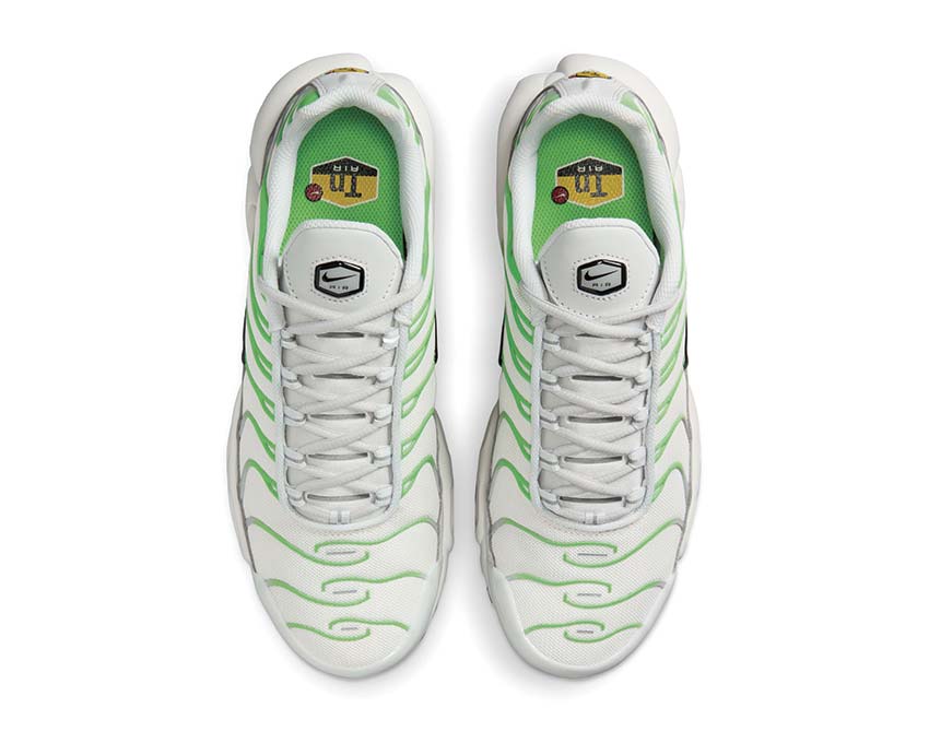 Кроссовки Nike Air Max Plus DZ3671-001_image_6