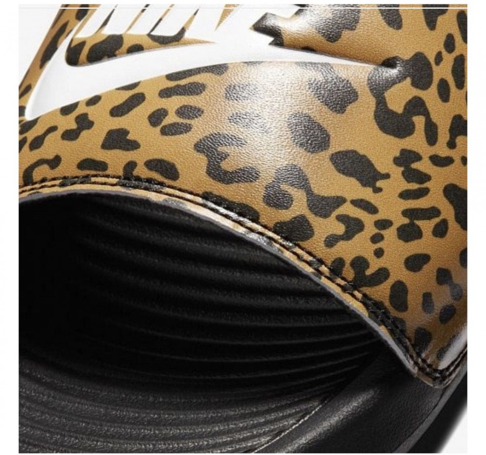 Шлепанцы Nike W Victori One Slide Print CN9676-700_image_4