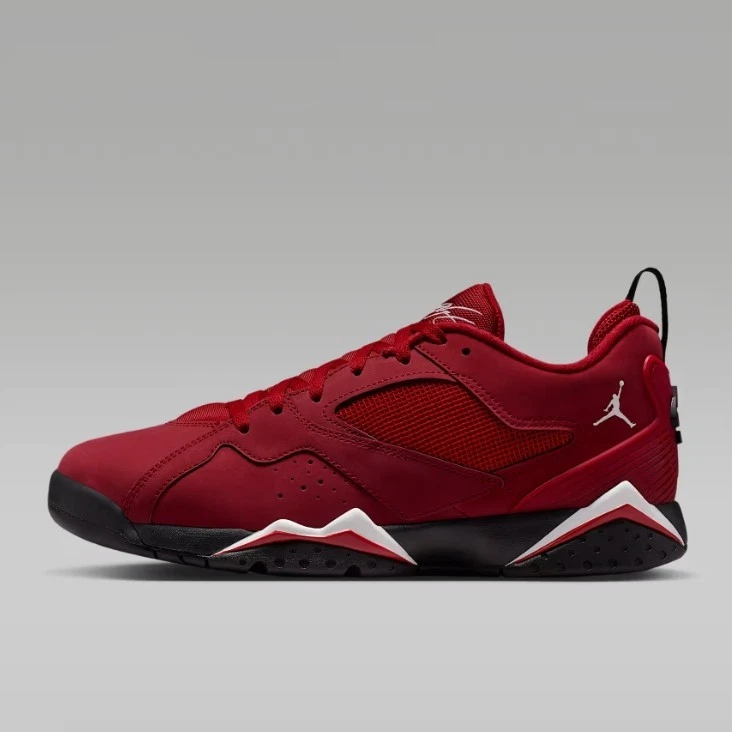 Чоловічі кросівки Nike Air Jordan MVP 92 HQ3950-600