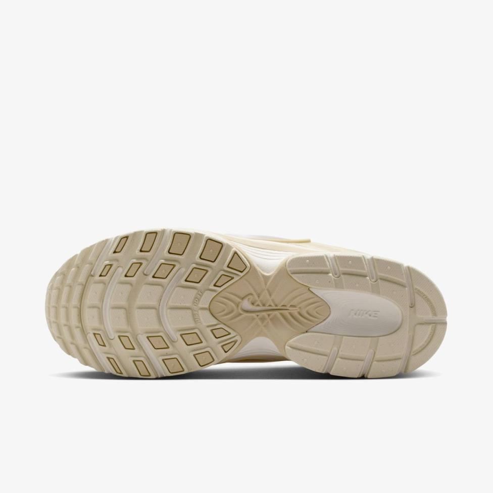 Жіночі кросівки NIKE W V5 RNR SE
