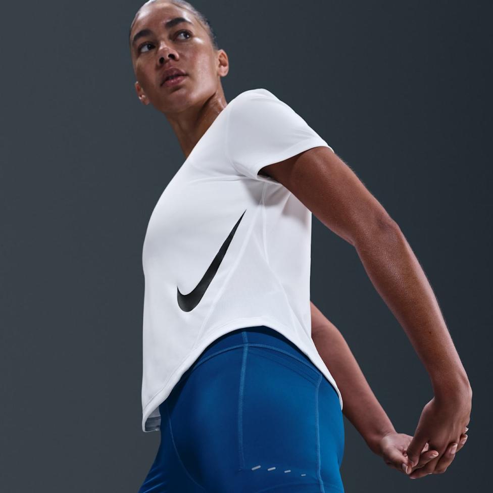 Жіноча футболка NIKE W NK TEMPO SWSH HBR DF SS TOP