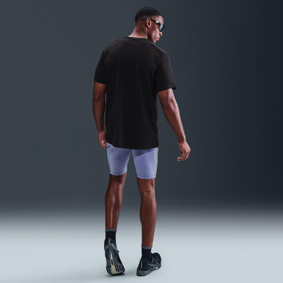 Чоловіча футболка NIKE M NK DF UV RN ENRGY MILER SS_image_5